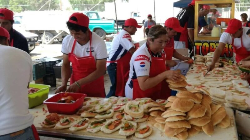 Celebra el Día del Tortero en Villa de Tezontepec con 10 mil tortas gratuitas